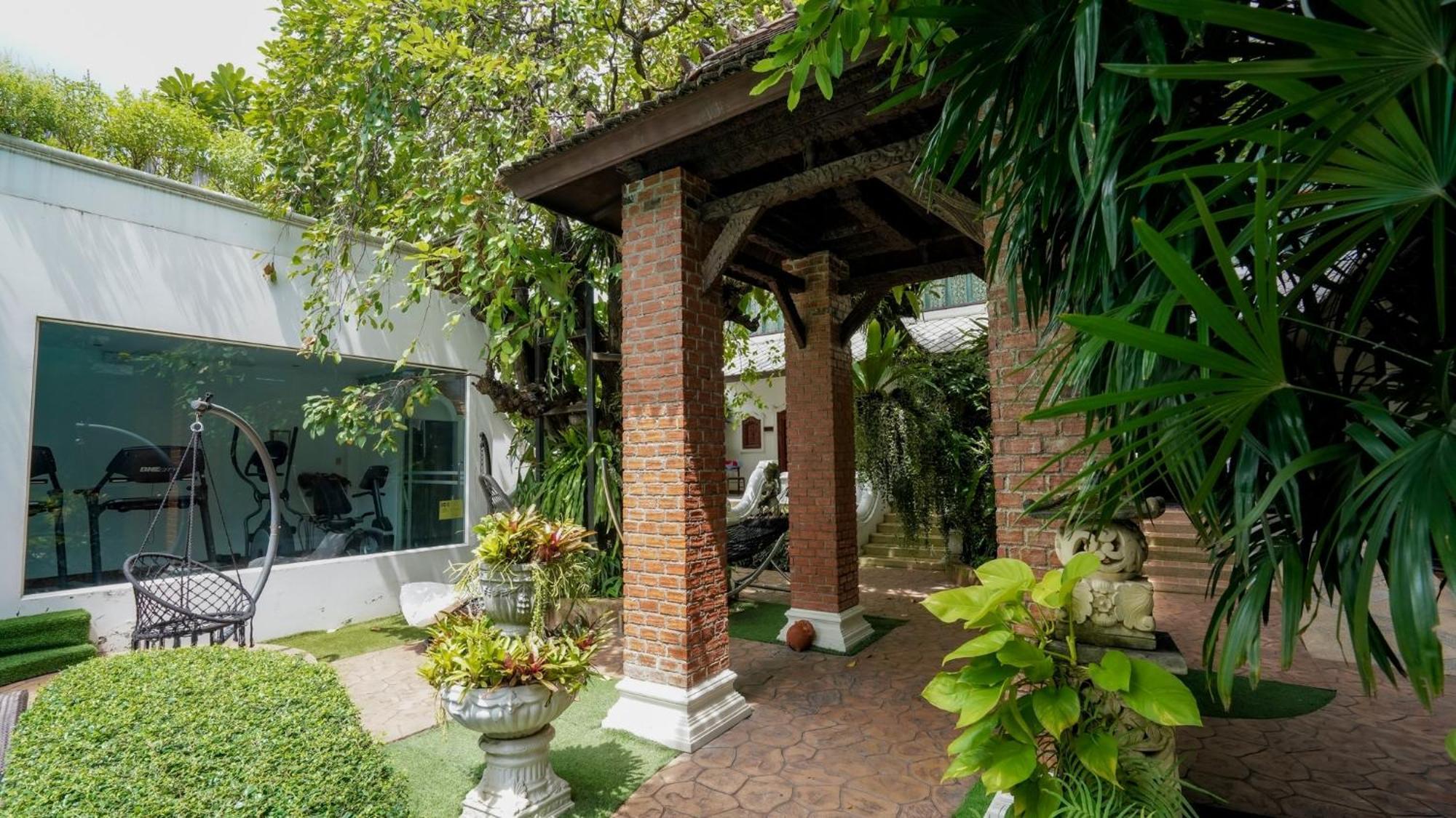 Kodchasri Thani Hotel Chiangmai Chiang Mai Exterior foto